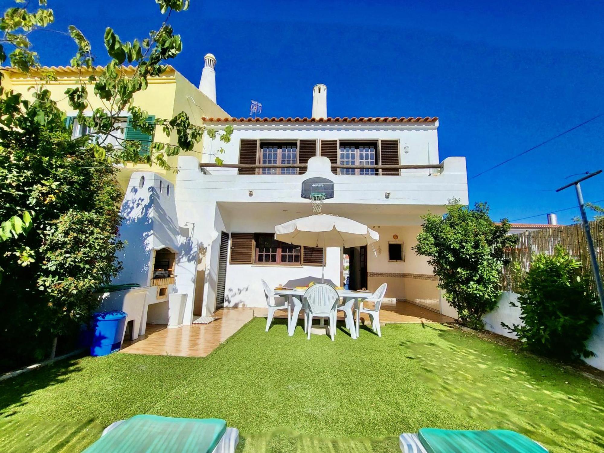 Terrace By Homing Villa