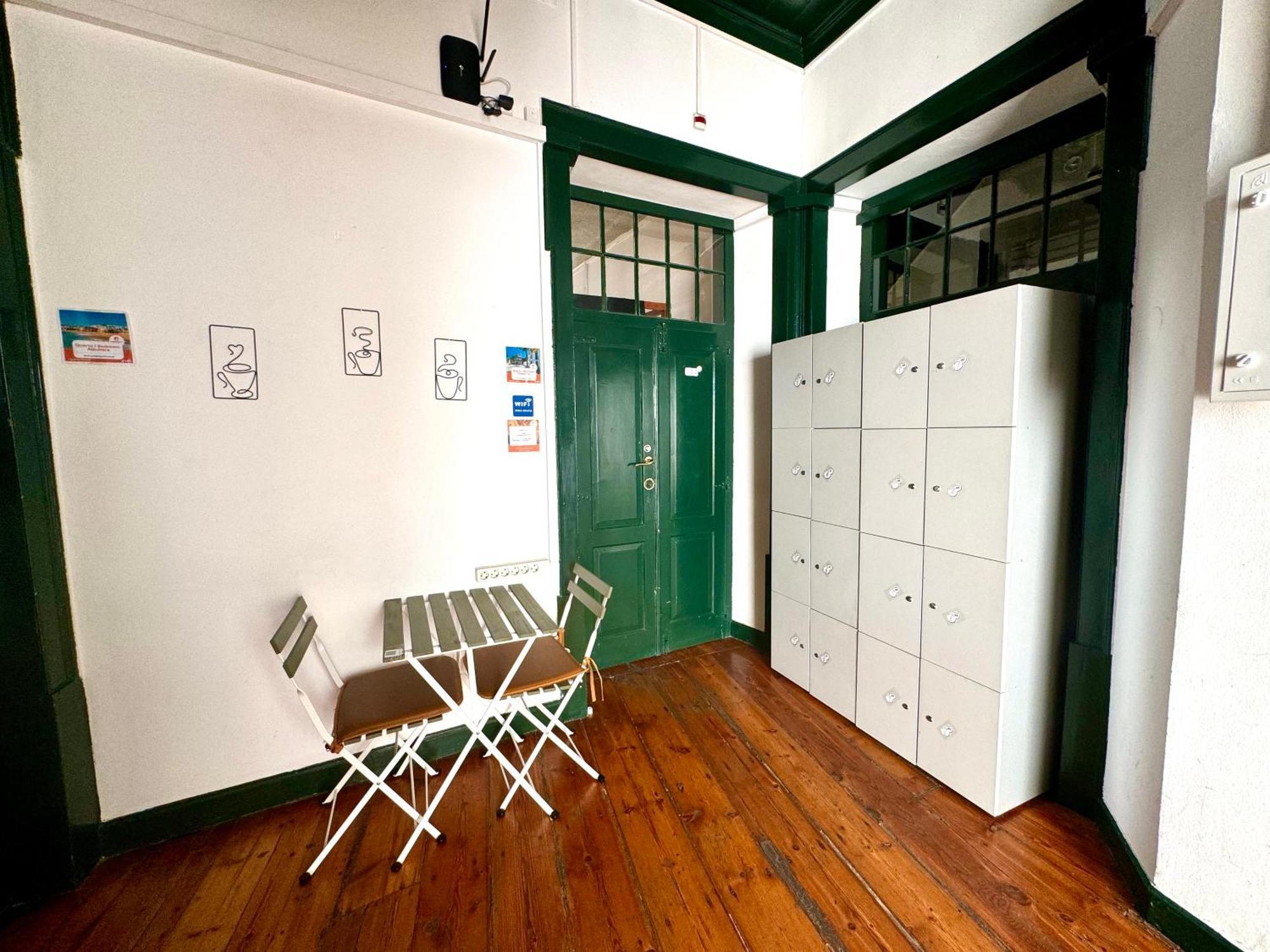Algarve Hostel *