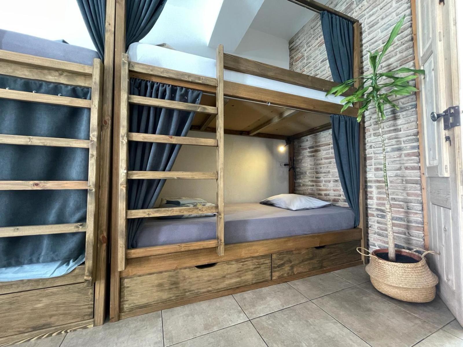 Casa Da Madalena Backpackers Hostel *