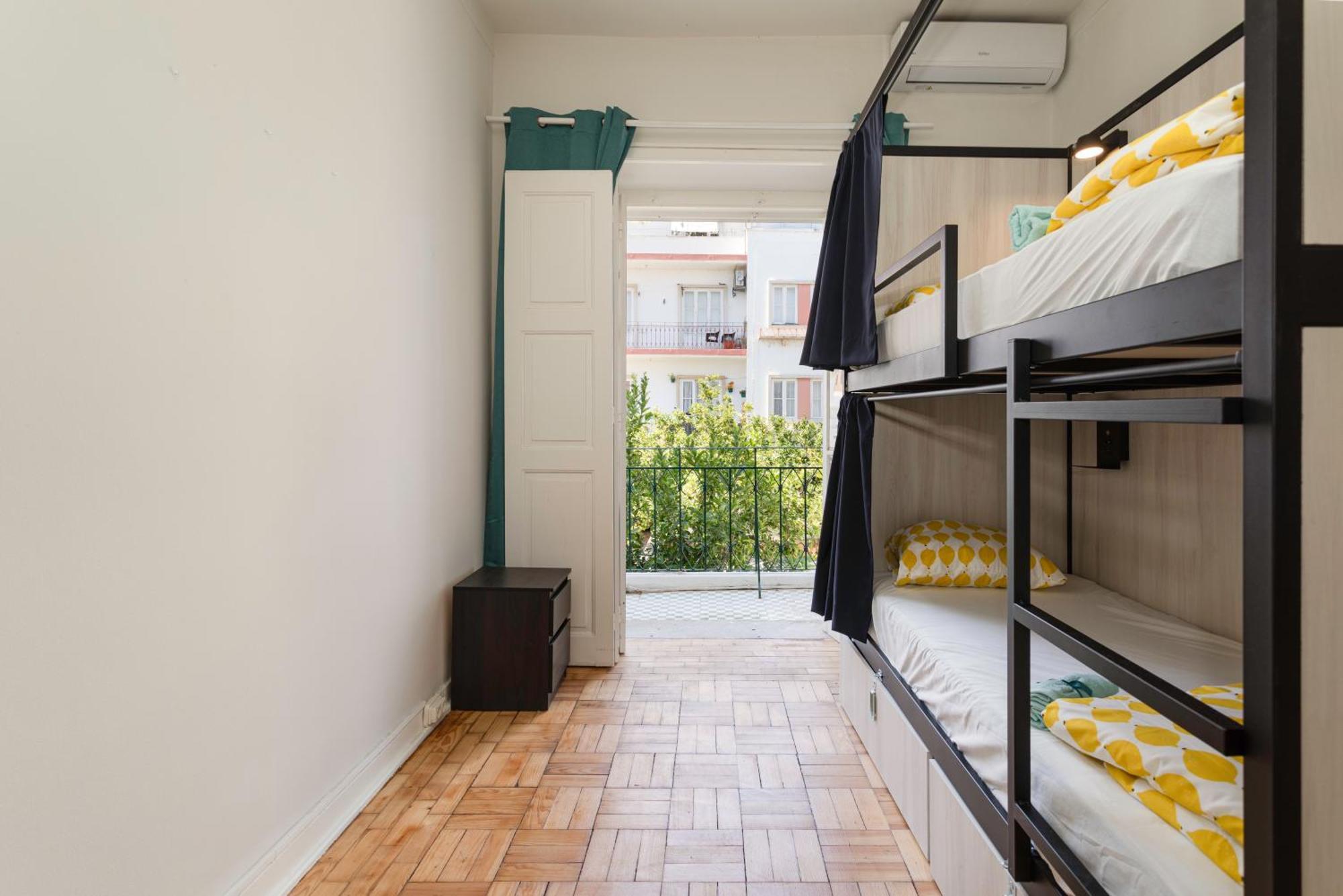 Lemon Apartment