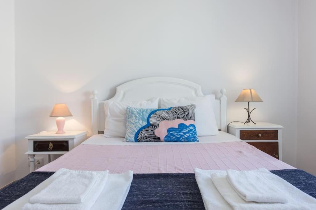 Color Me Happy - 2 Bedrooms Near Forum Algarve Apartment