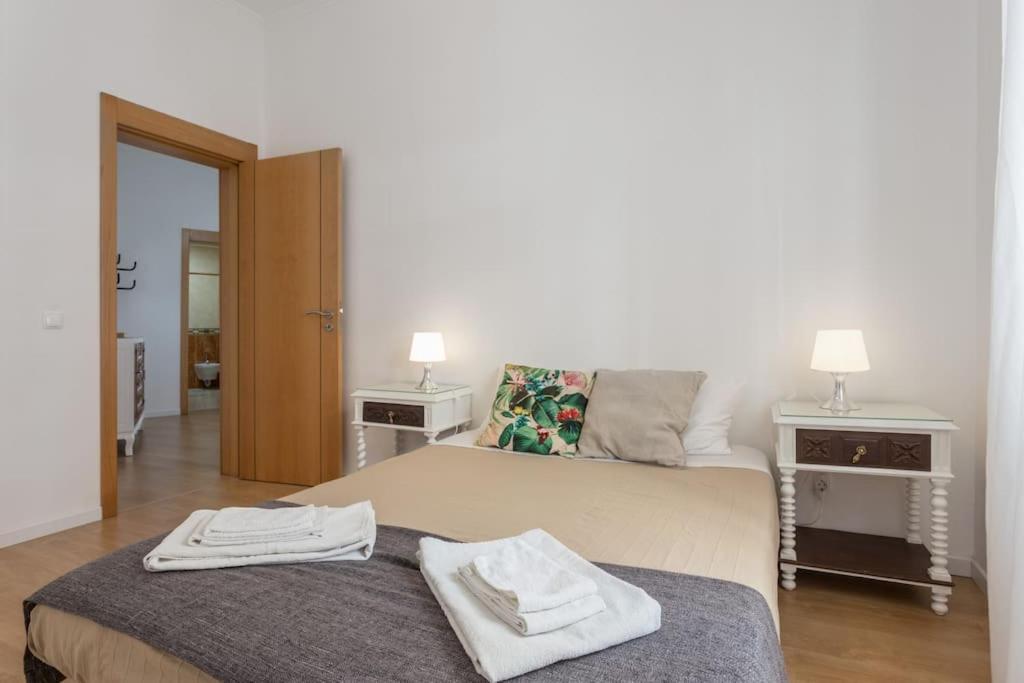 Holiday home Charming House With Terrace Near The Center *