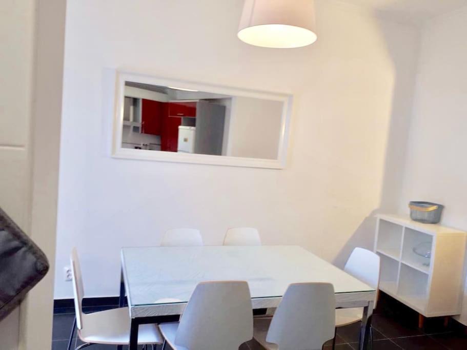 Charming House With Terrace Near The Center Ferienhaus