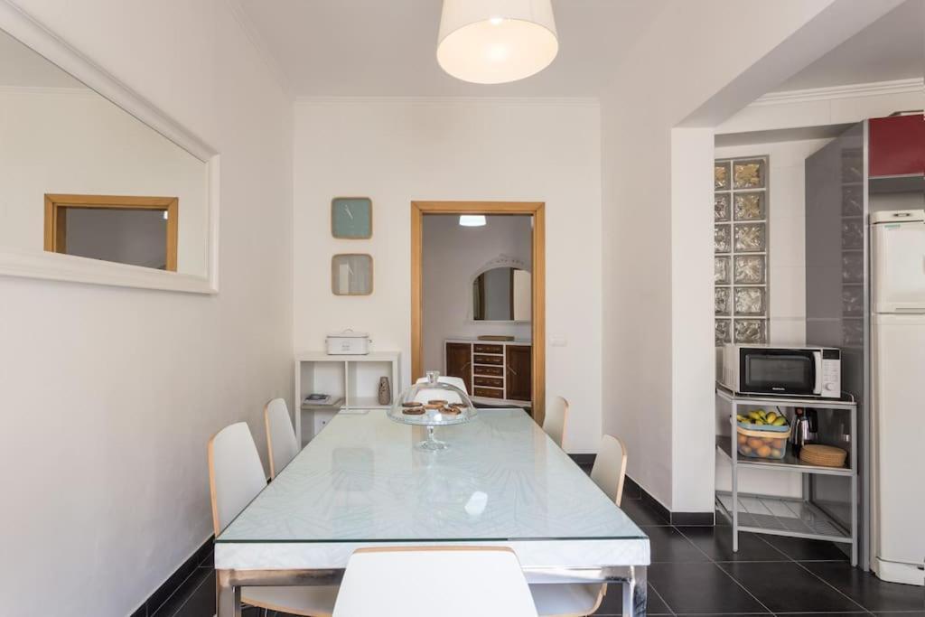 Charming House With Terrace Near The Center Holiday home *