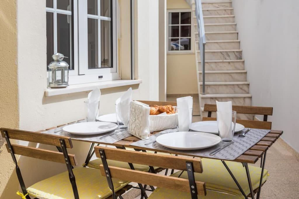 Charming House With Terrace Near The Center Distrikt Faro