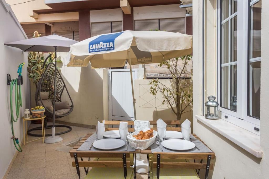 Charming House With Terrace Near The Center * Faro
