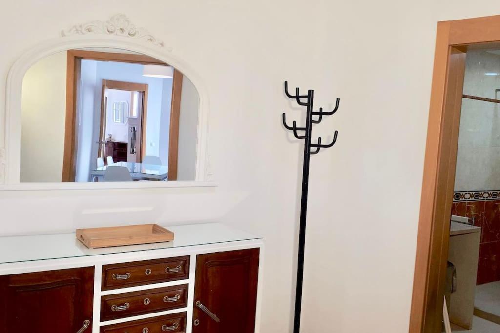 Charming House With Terrace Near The Center * Faro