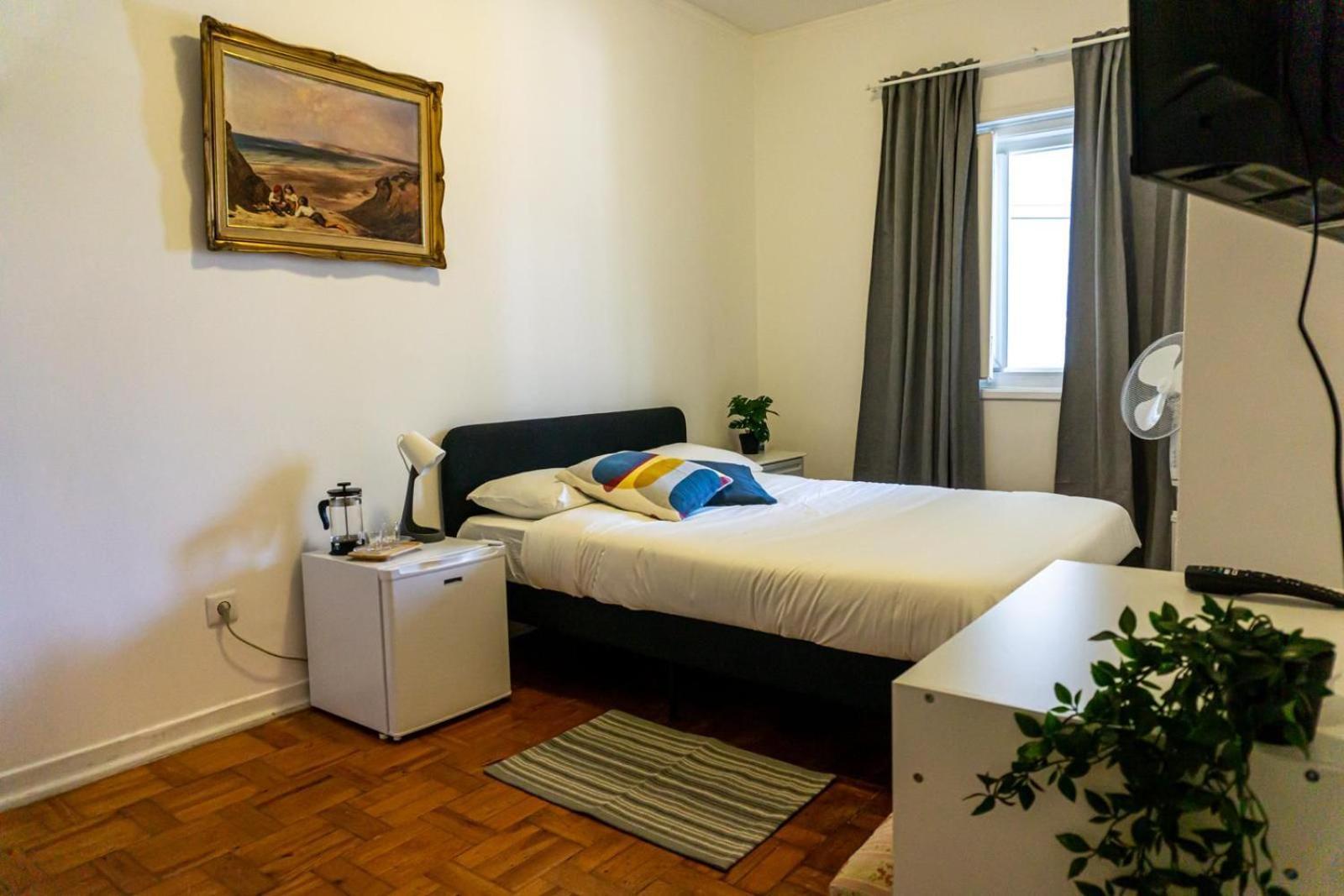 Aconchego De Quartos No Centro De Homestay