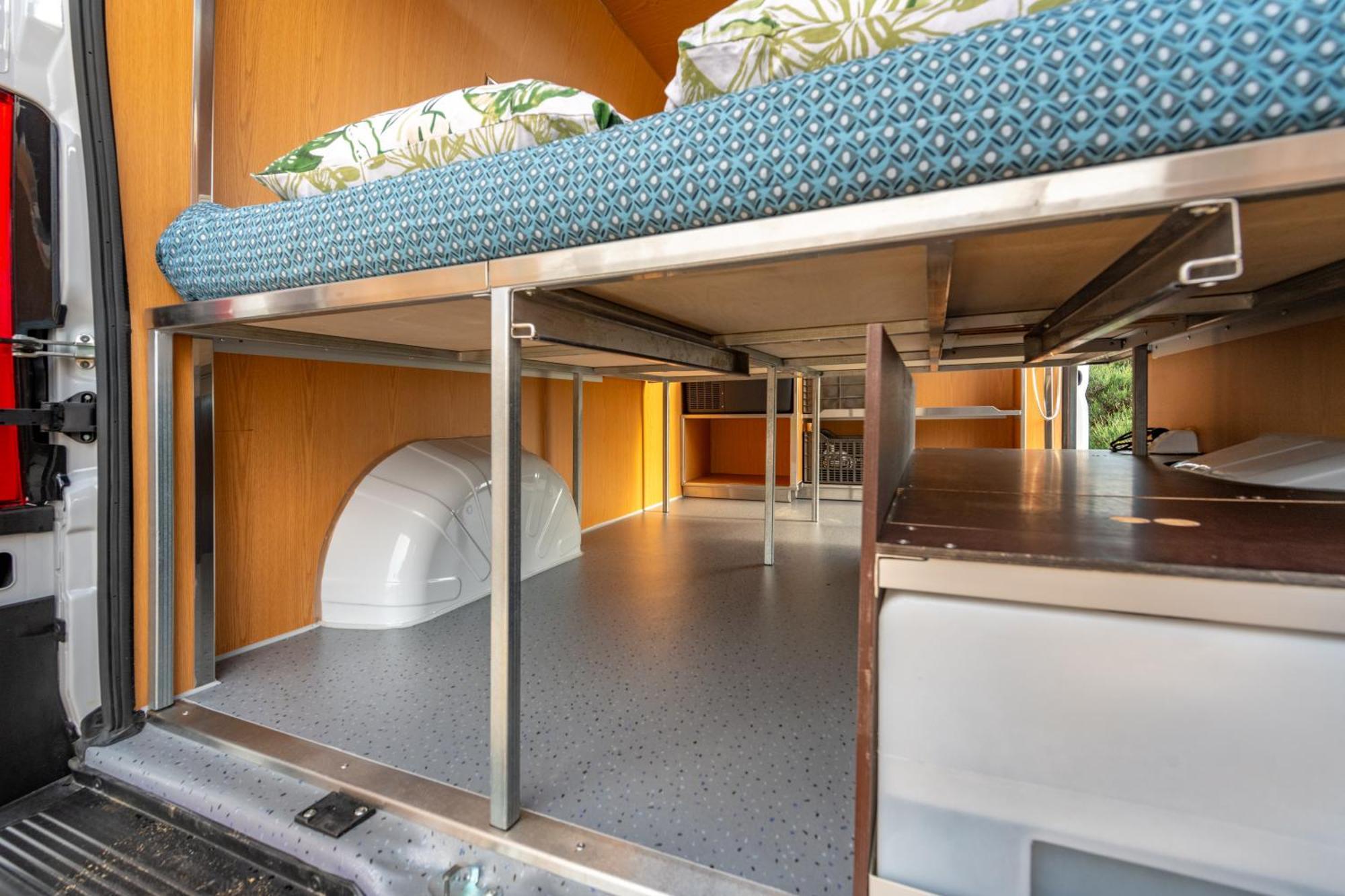 Ocean Camper - Campervan & Surf Campsite Faro