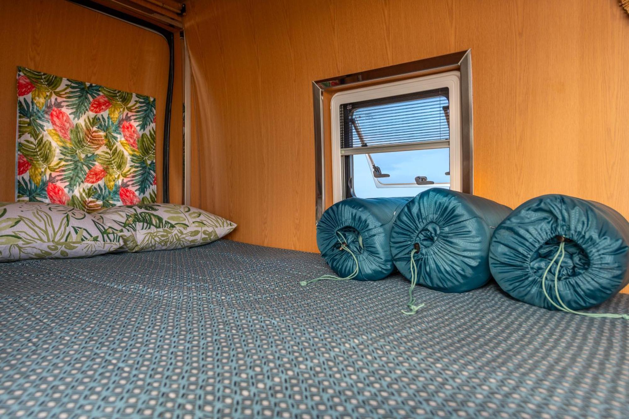 Ocean Camper - Campervan & Surf Campsite *