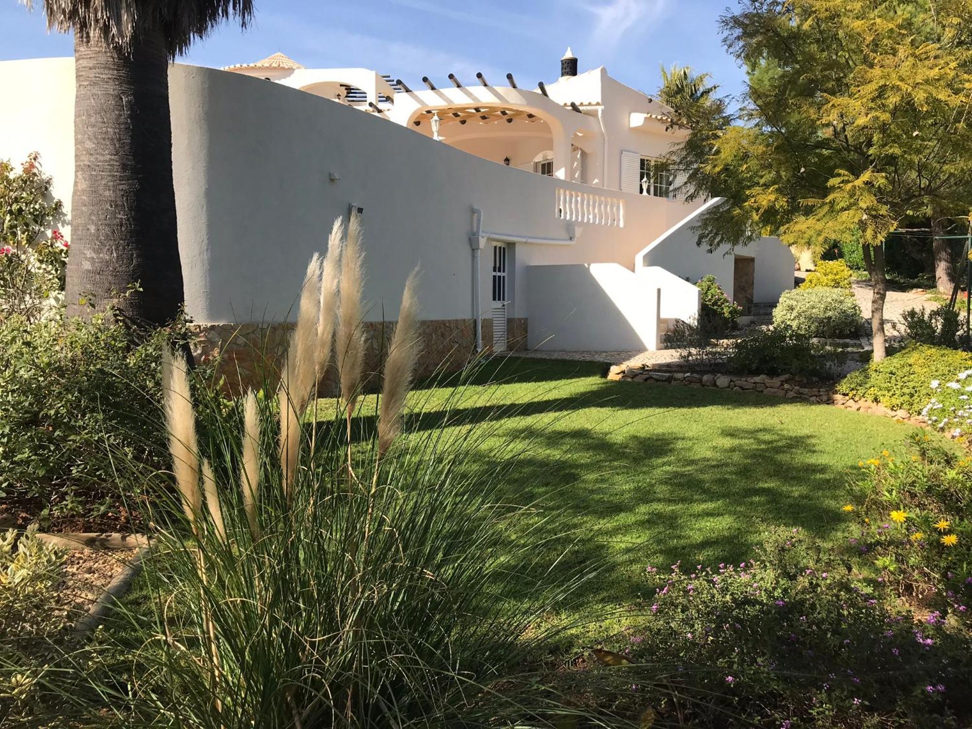 Lucie Vue Avec Piscine Privee En Algarve.. FAO
