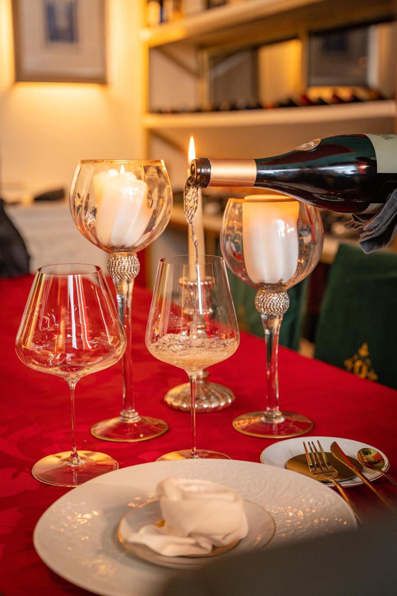 Opus One Luxury Guest House & Wine 4*