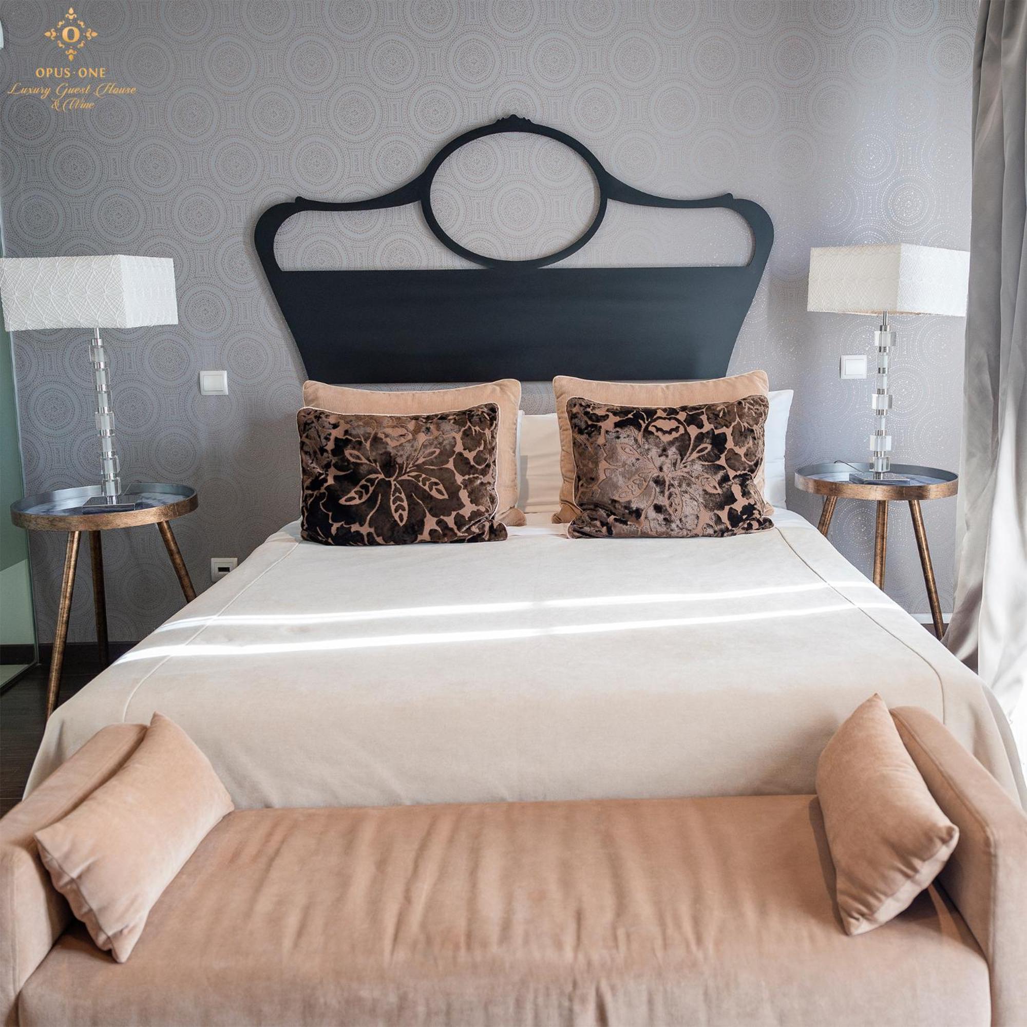 Opus One Luxury Guest House & Wine Hotel 4*