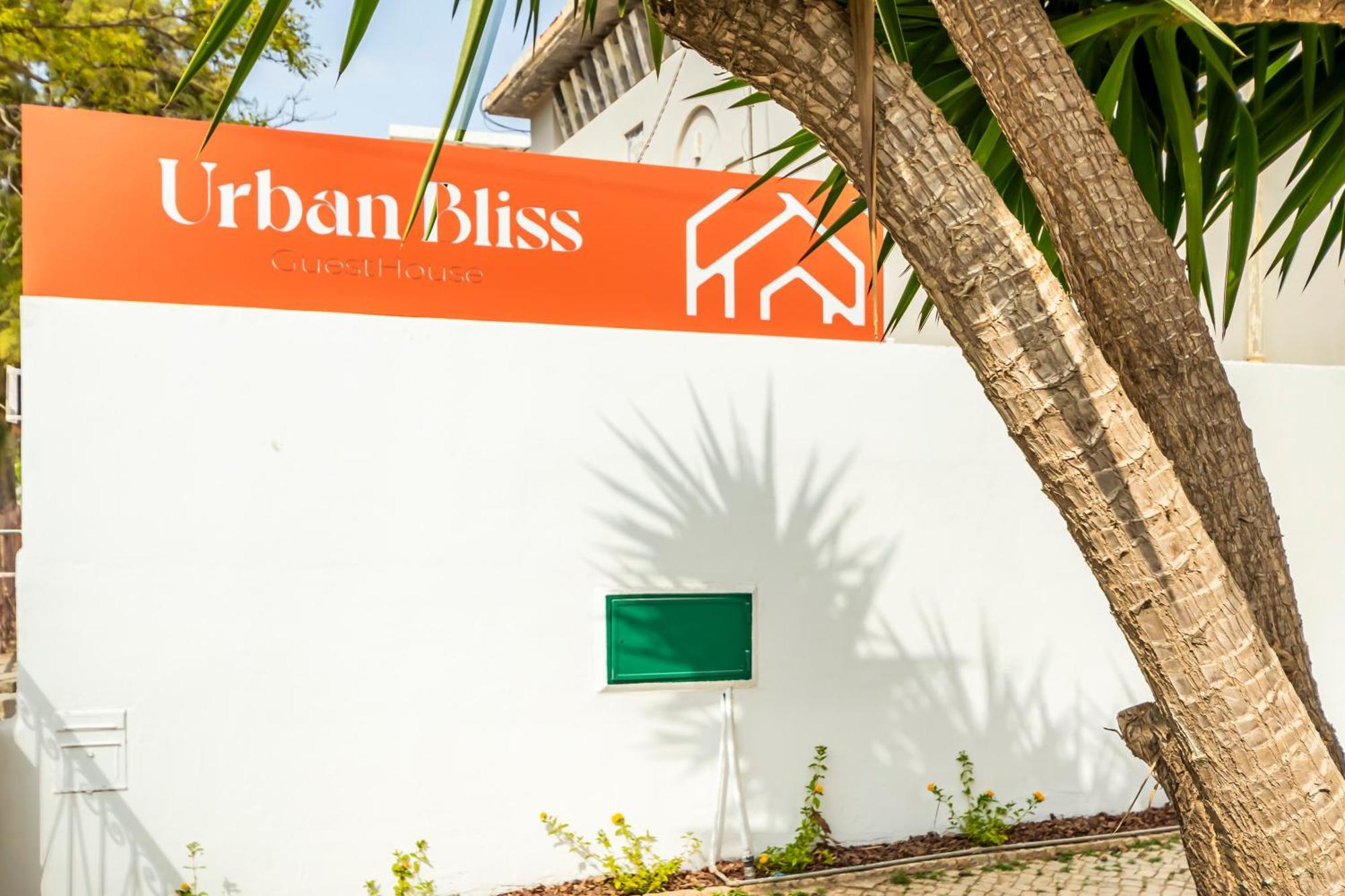 Urban Bliss I *