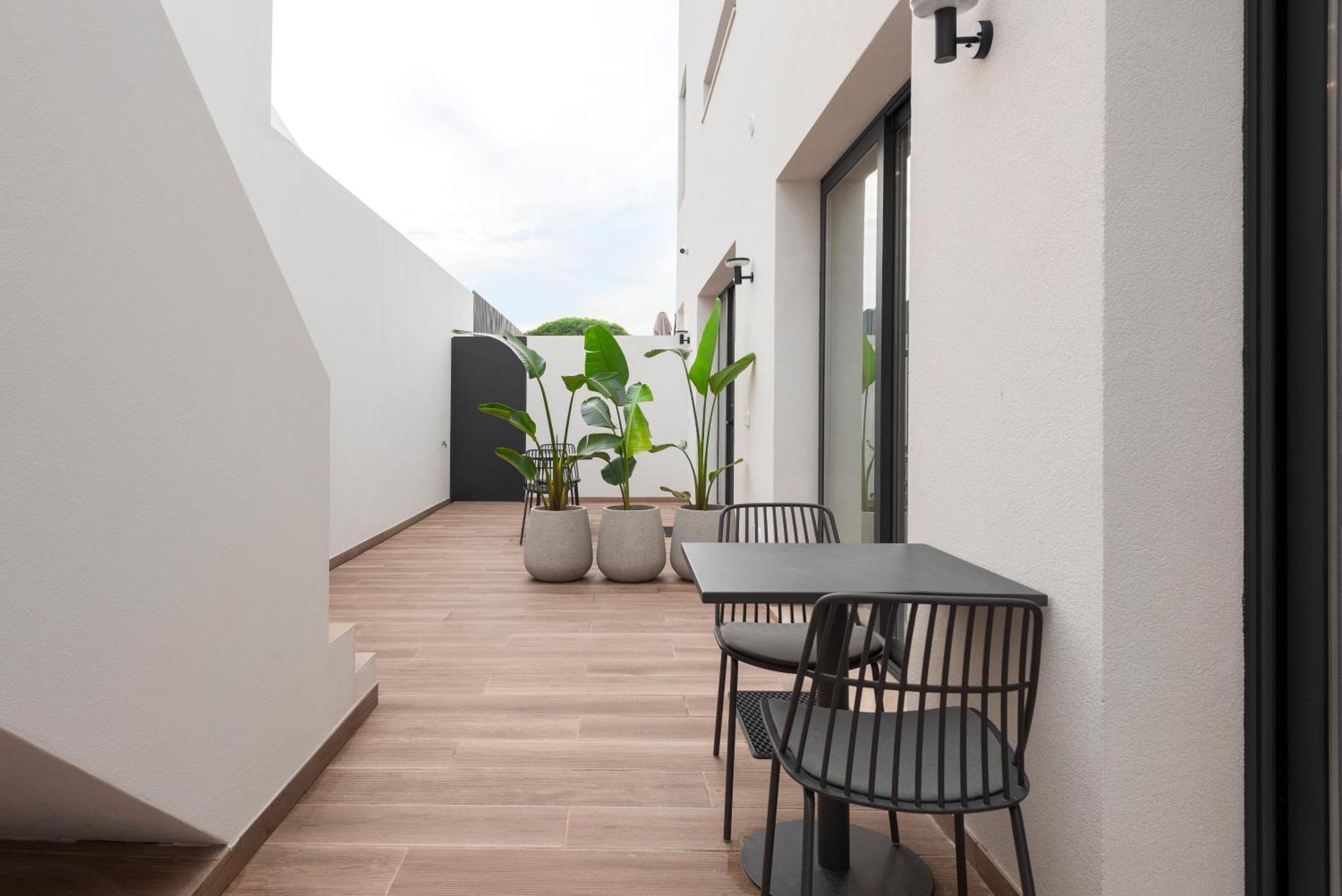 41 - Private Airport, And Center Guest house *
