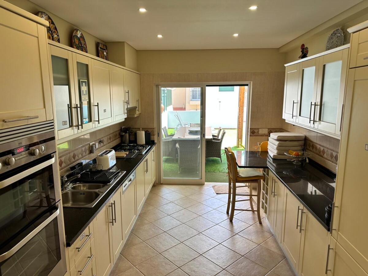 Garvey Algarve - Luxurious Town House With Pool Holiday home Faro