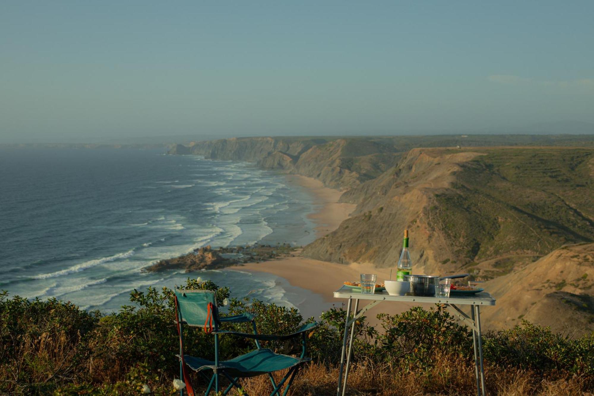 Acampamento Ocean Camper - Campervan & Surf Faro