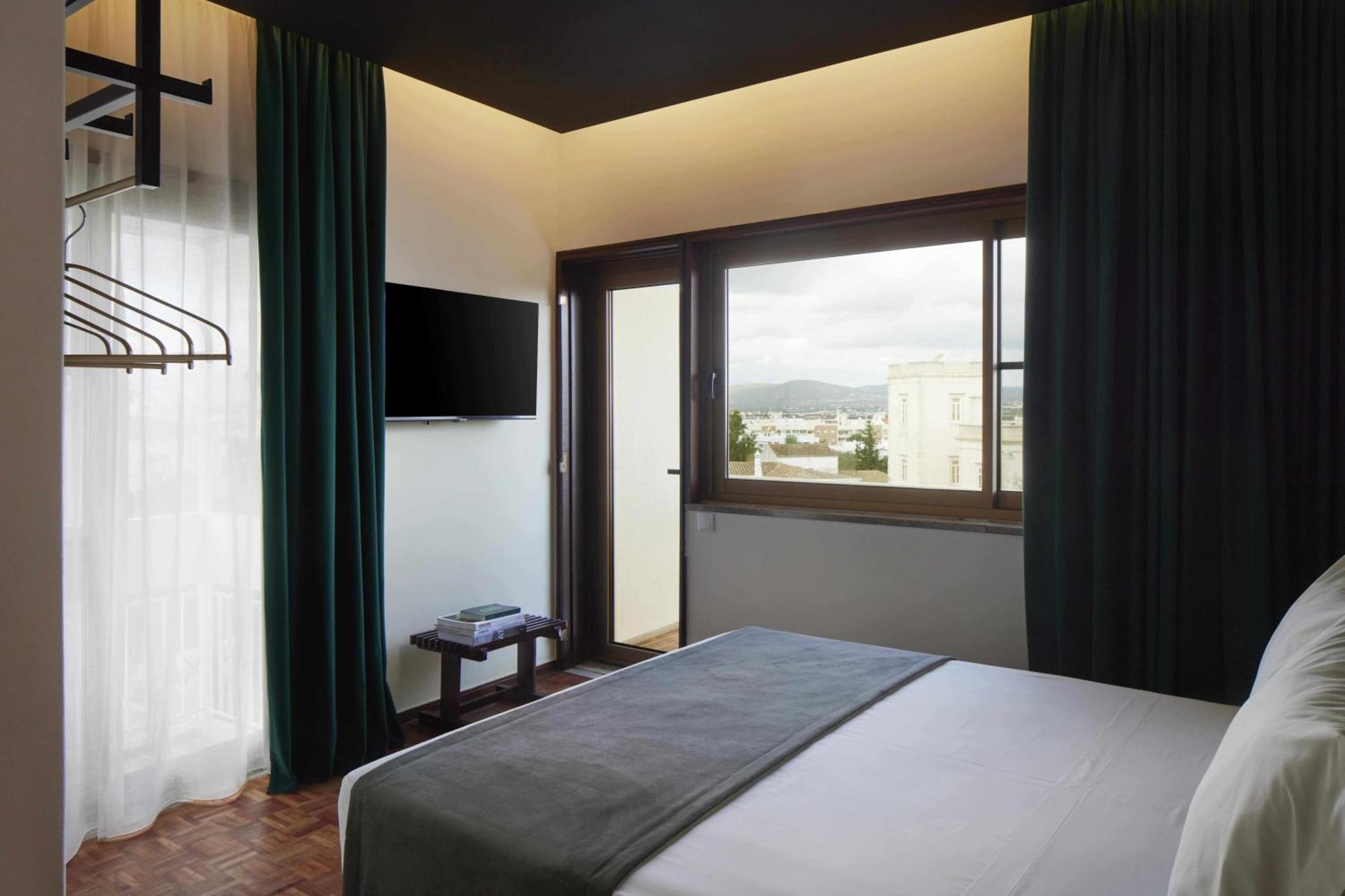 Alto House Al De Assinatura Modernista