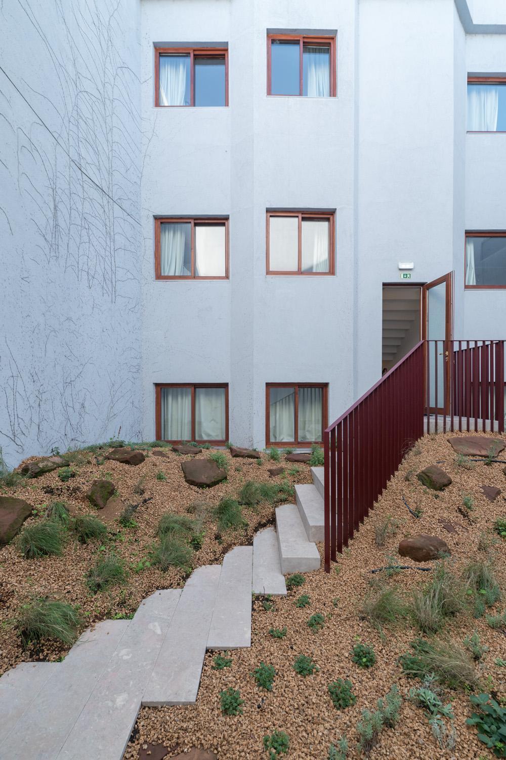 The Modernist, Architecture Experience Apartment Faro