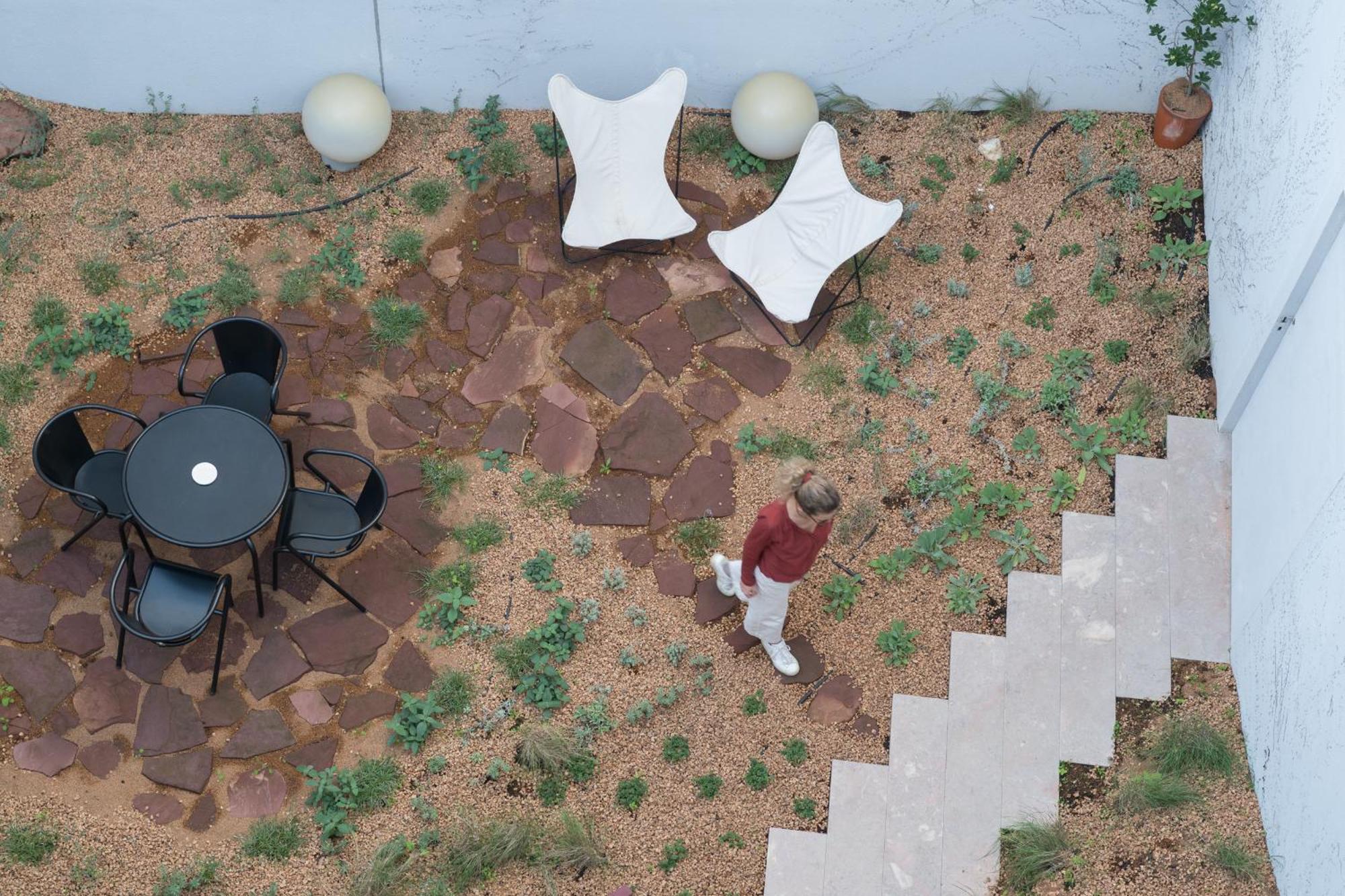 The Modernist, Architecture Experience * Faro