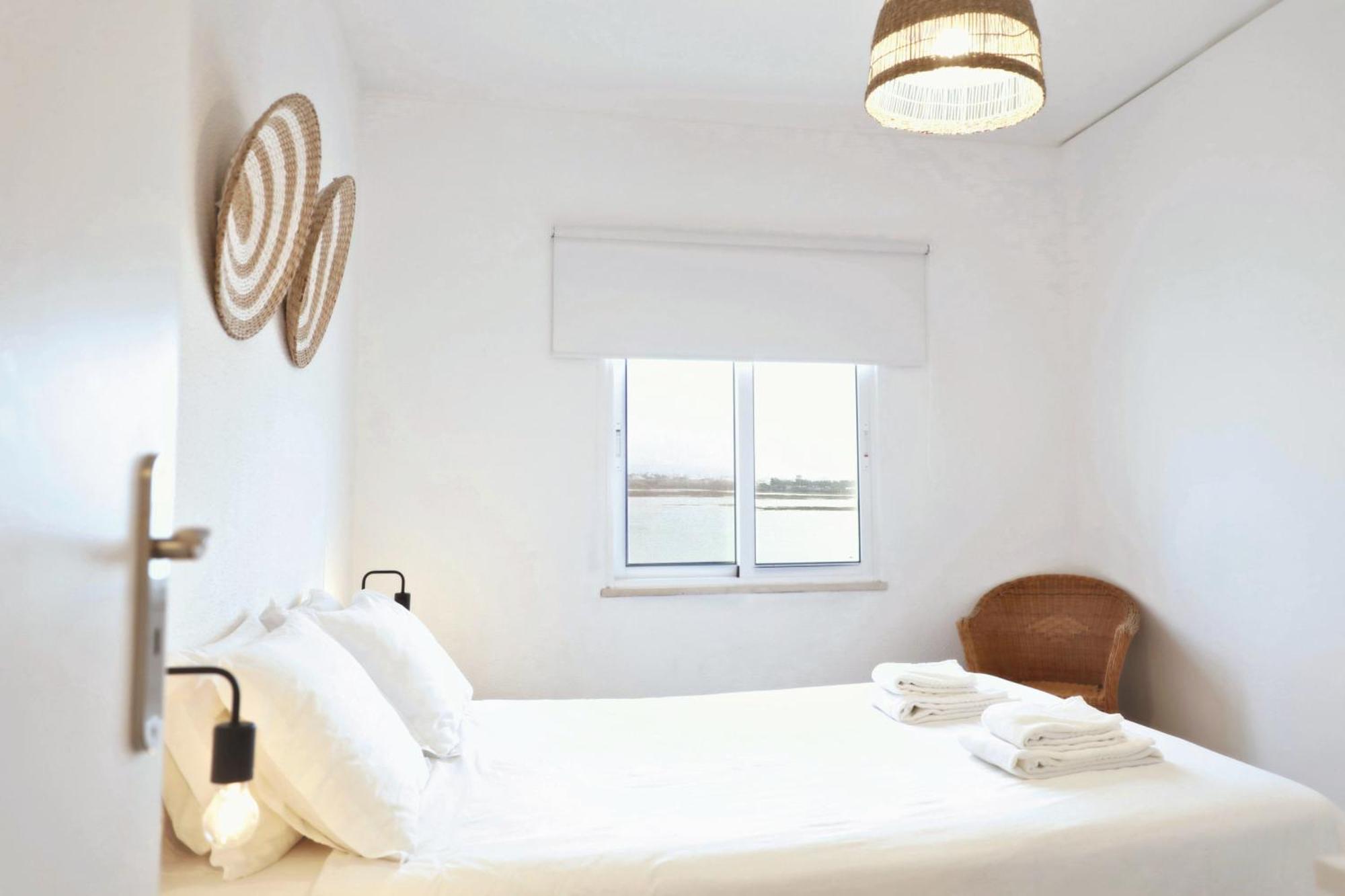 Apartment House On Island With A Dreamy Terrace And 7 Beds For The Perfect Escape *