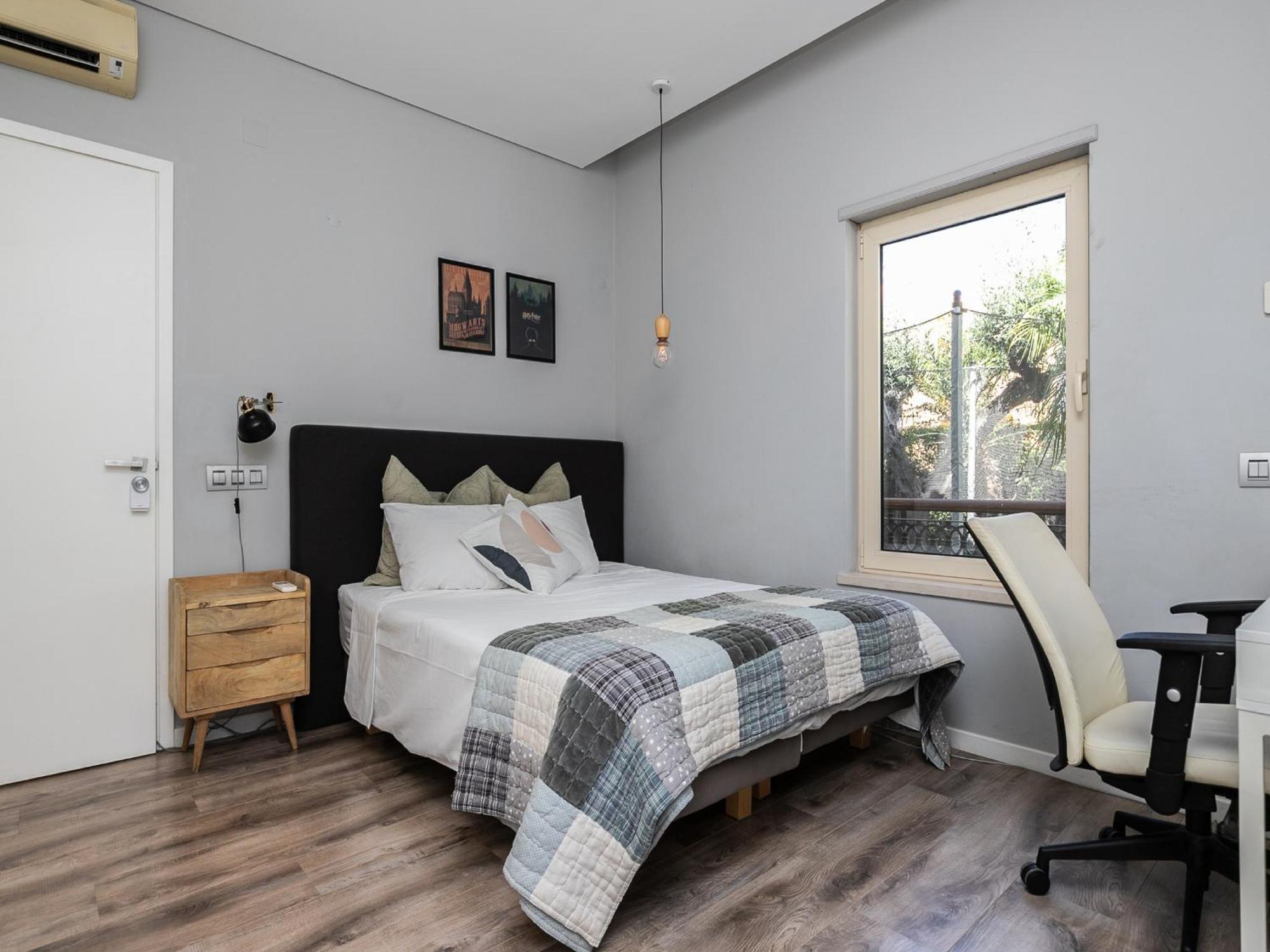 Walk In Airport Hostel Faro