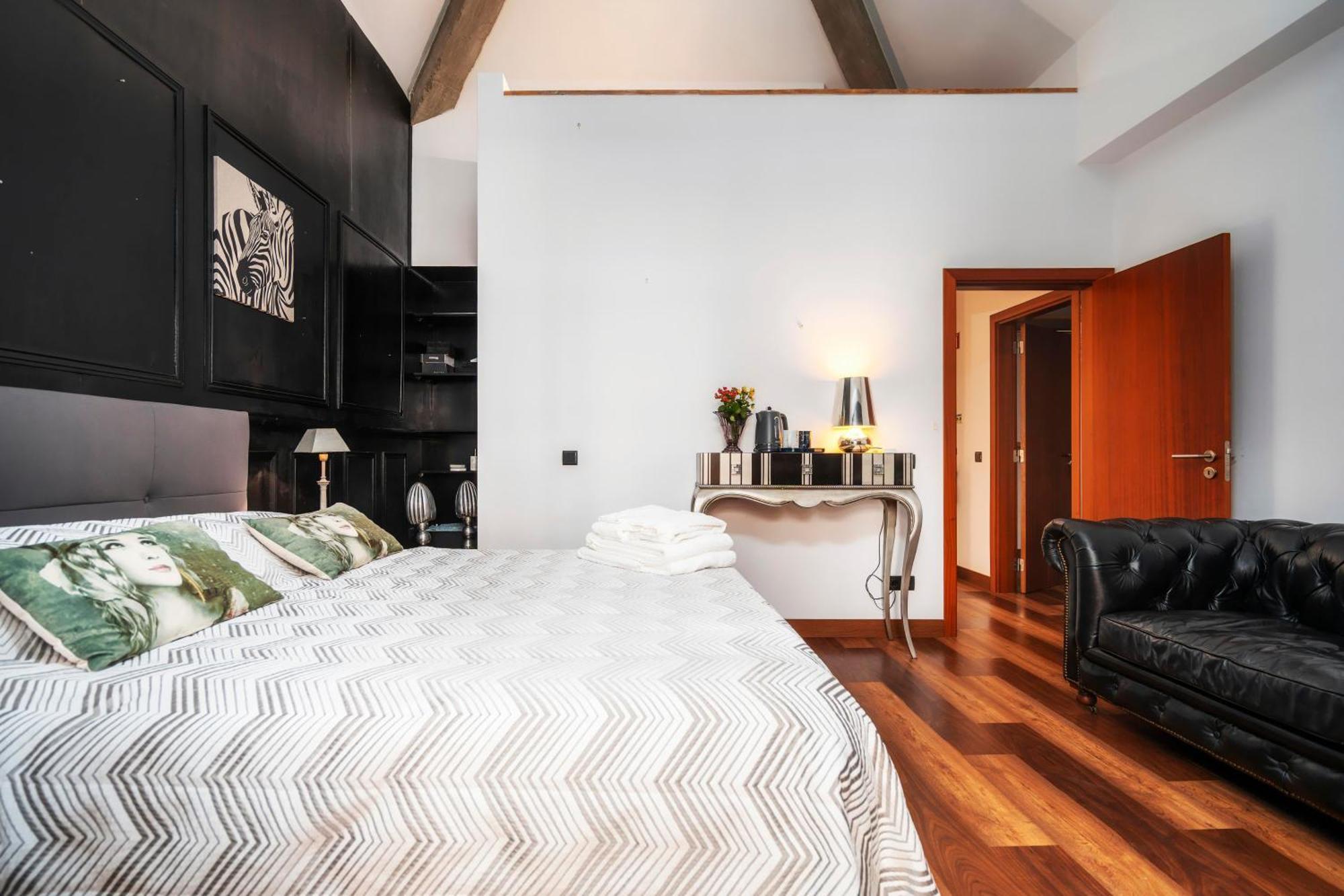 Oakmoon House Faro