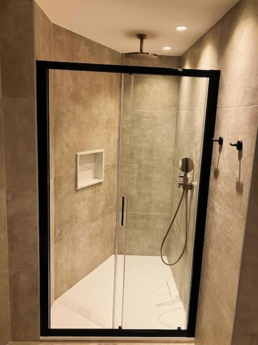Lana - Heated Pool - Sea View - Two Independent Floors