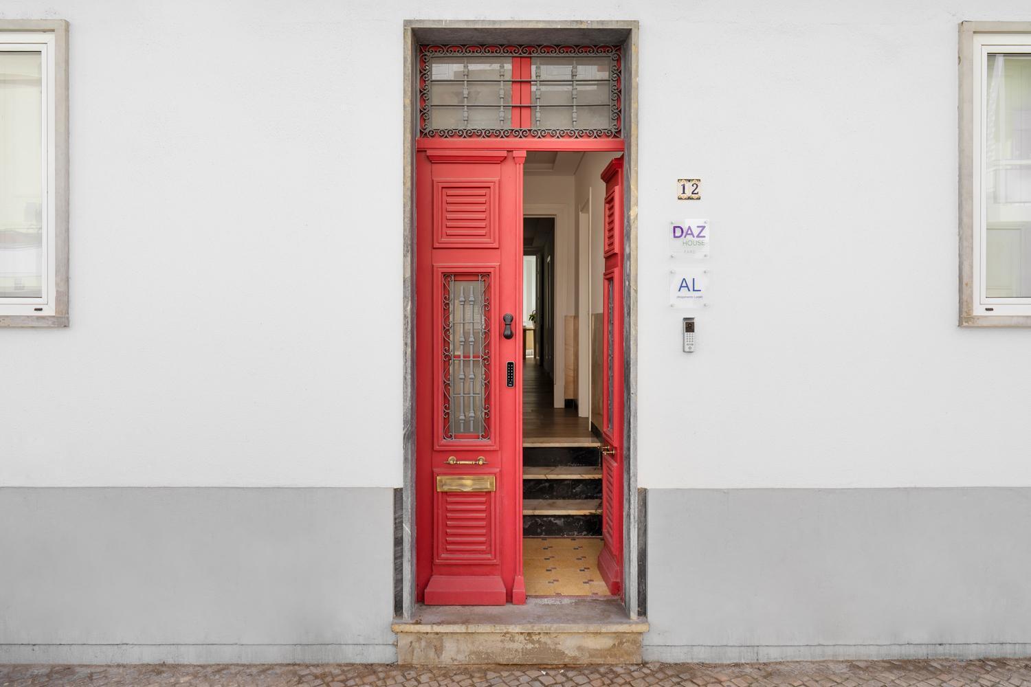 Guest house Daz House By Get Your