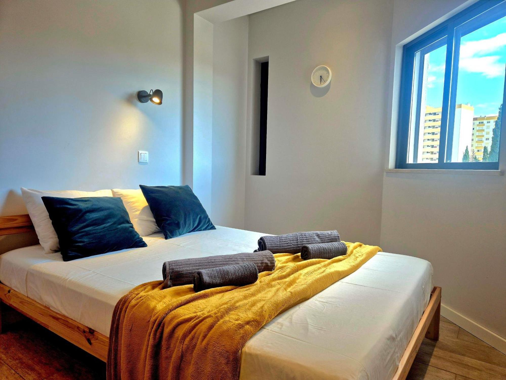 Campus 121 Apartment *