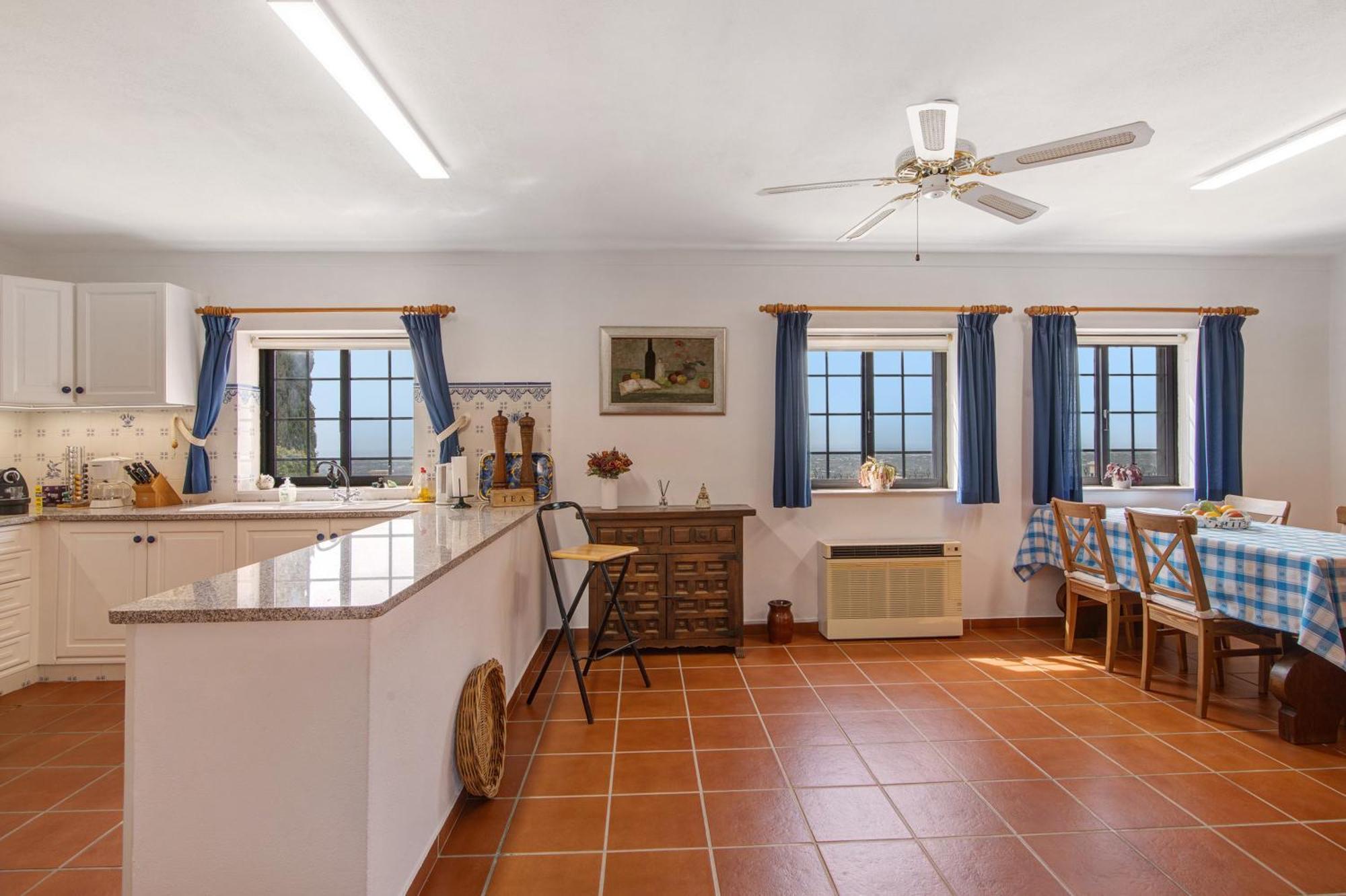 Holiday home Casa Do Leo