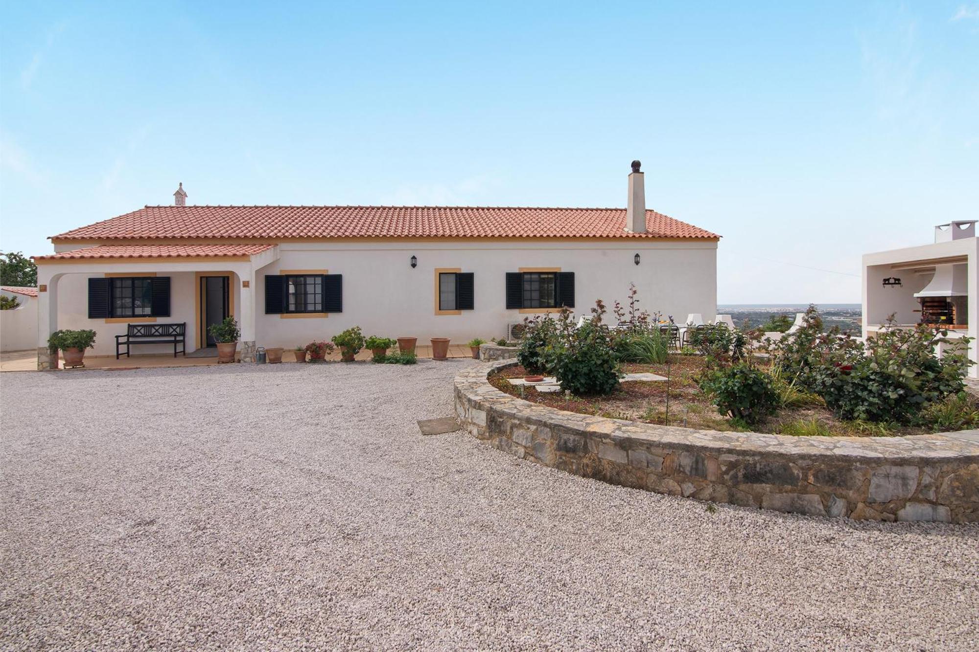 Holiday home Casa Do Leo Faro