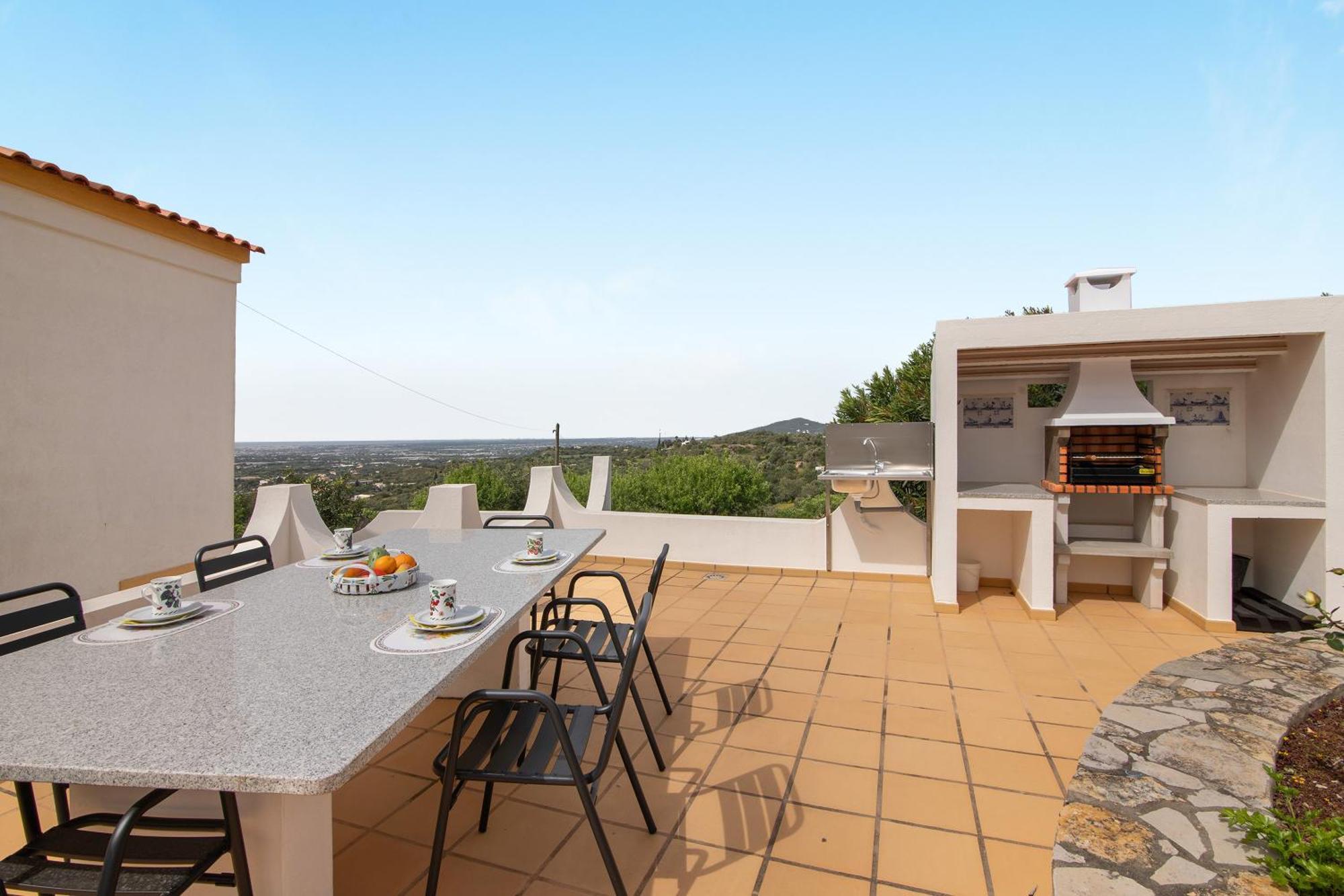 Holiday home Casa Do Leo