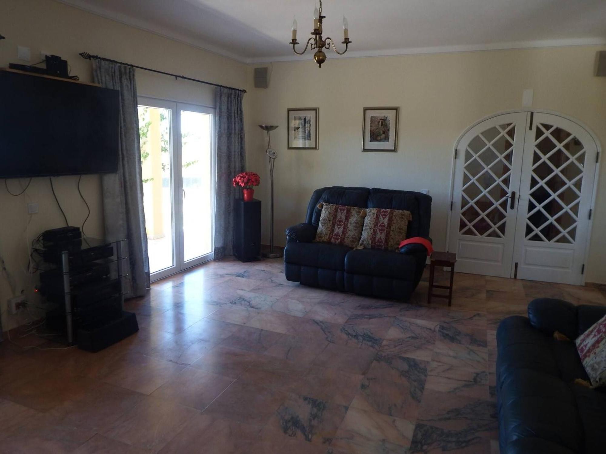 Spacious Lara Estoi With Heated Pool * Faro