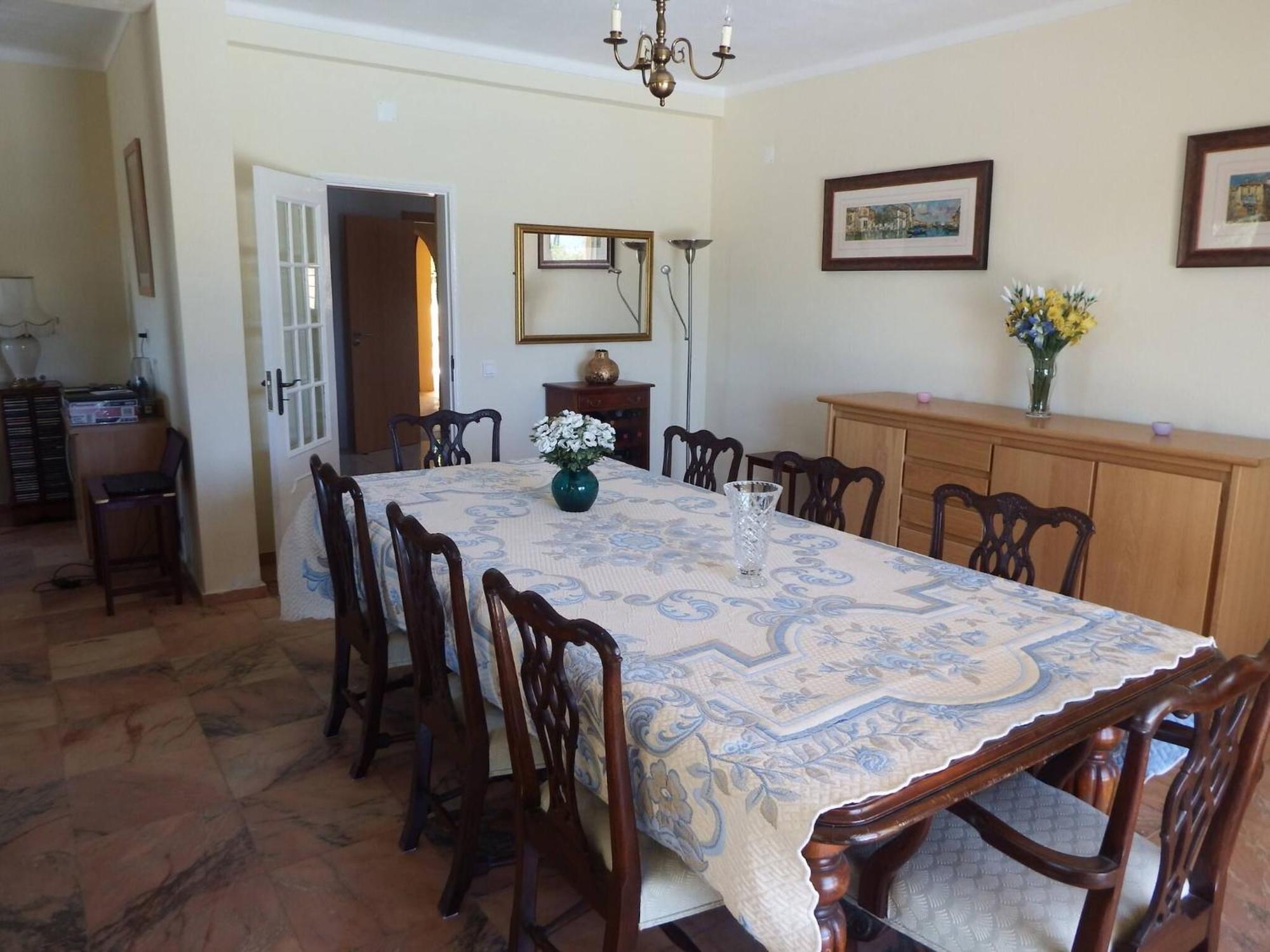 Spacious Lara Estoi With Heated Pool