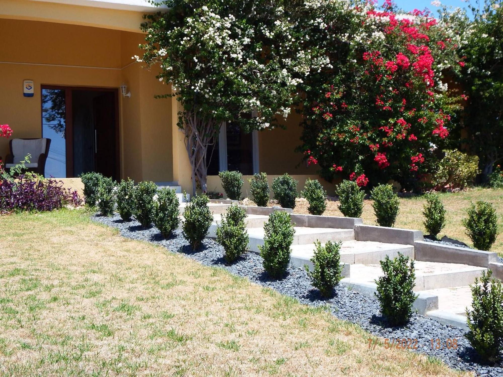 Villa Spacious Lara Estoi With Heated Pool