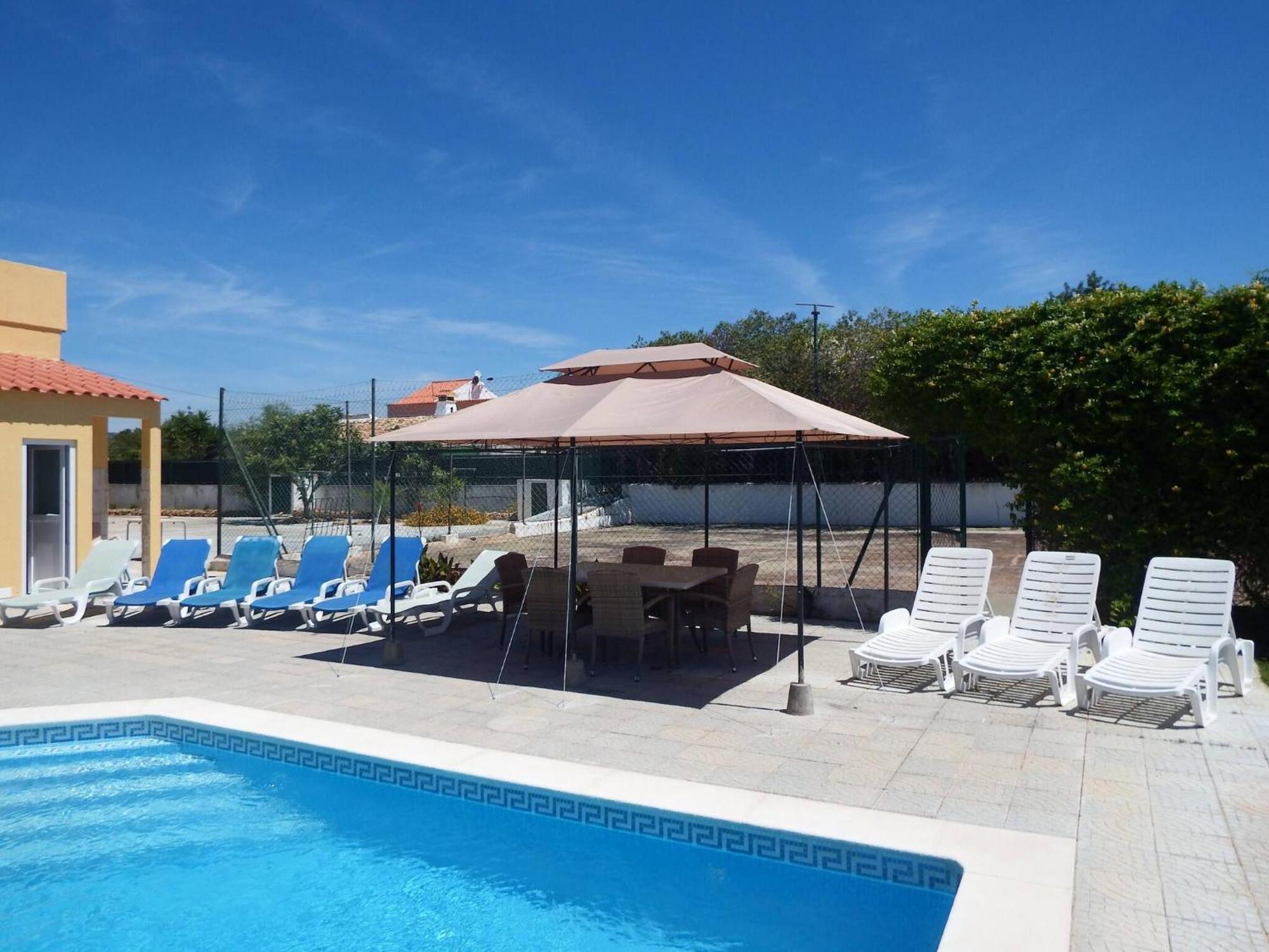 Villa Spacious Lara Estoi With Heated Pool