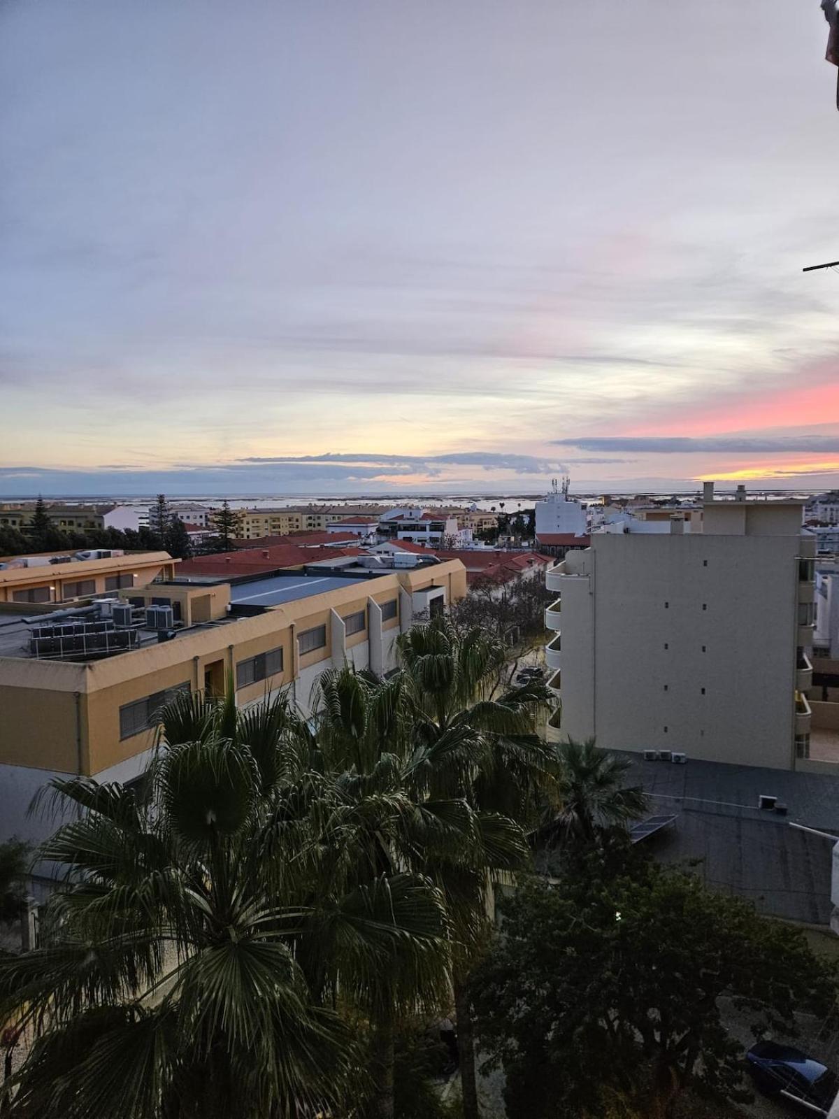 Moderno Com Vista O Mar Em Apartment