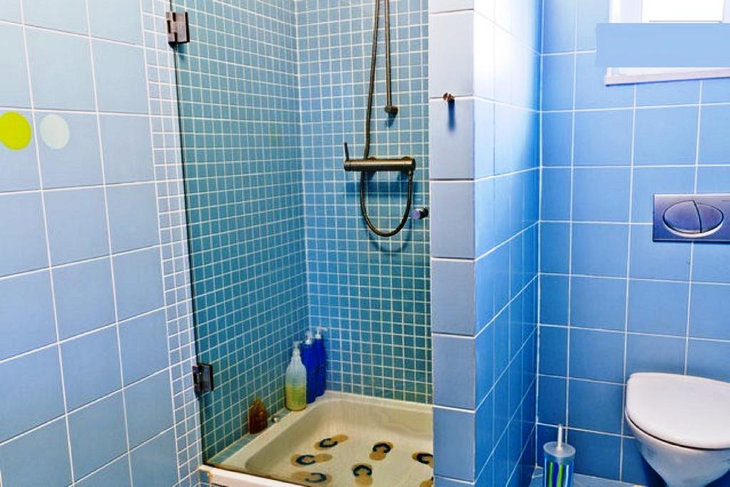 Coloured Studio Apartment *