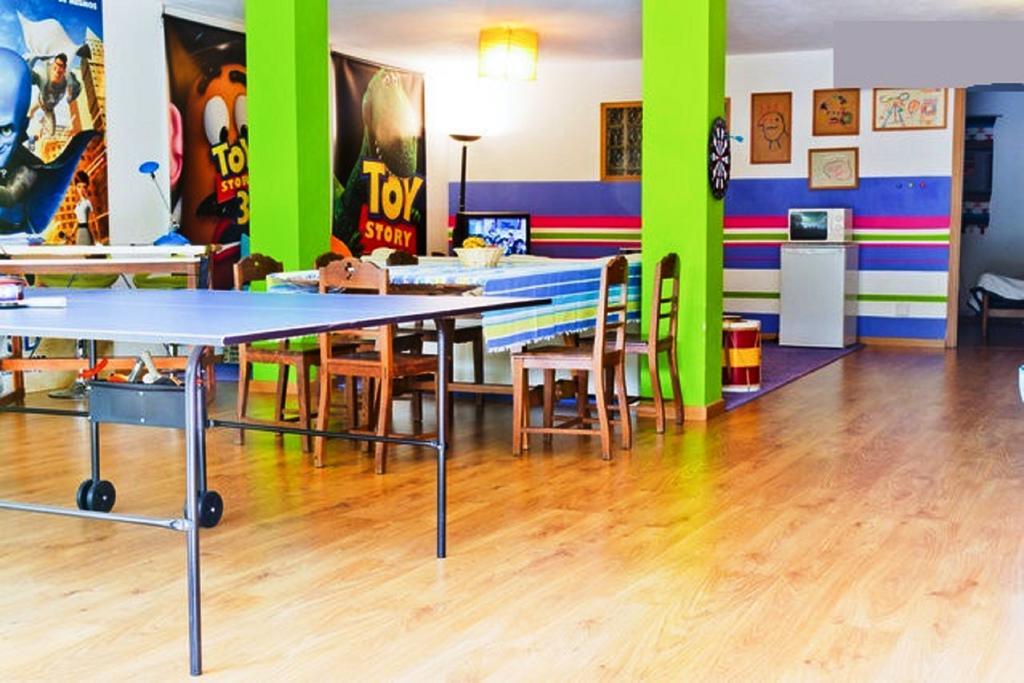 Apartment Coloured Studio