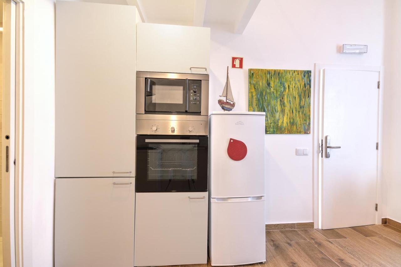 Apartment Yellow Barqueta *