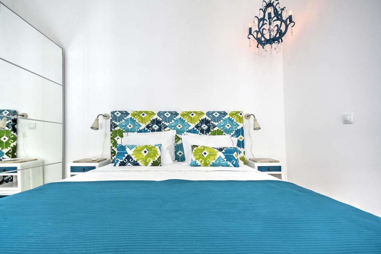 Blue Barqueta Apartment