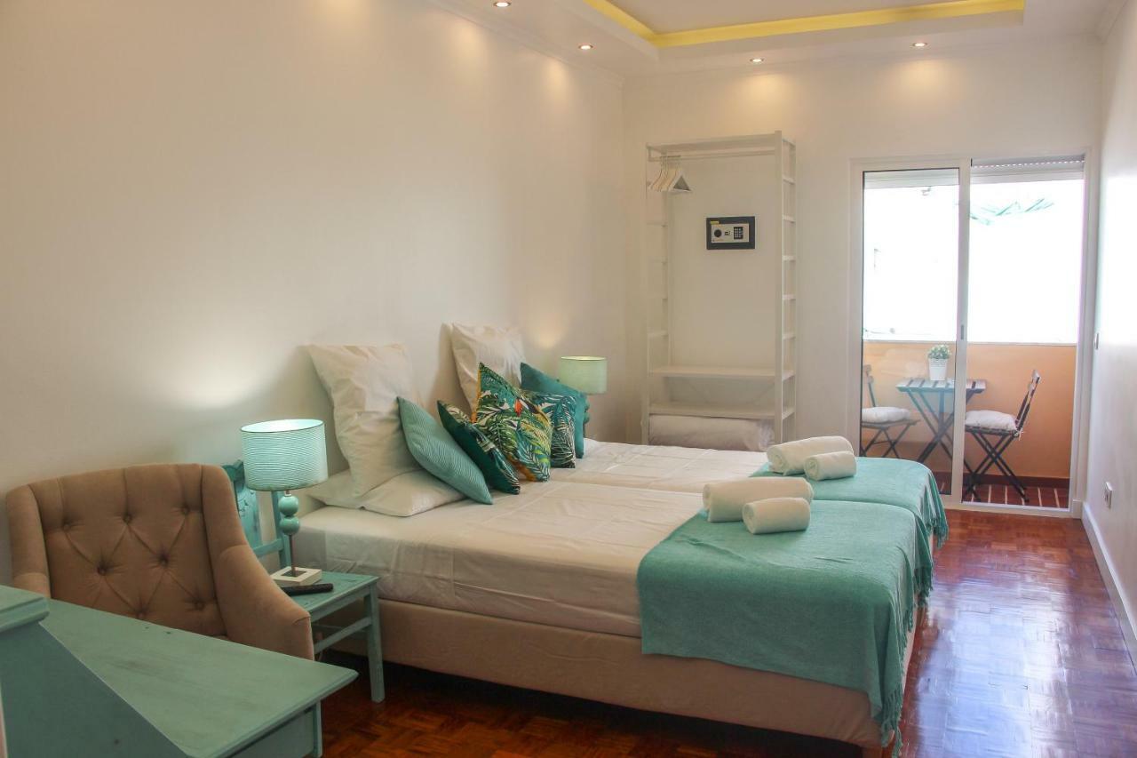 Apartment Sweet *