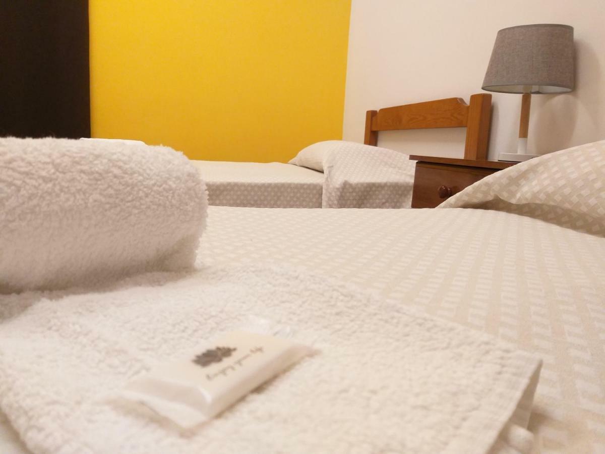 Hi - De Juventude Hostel *