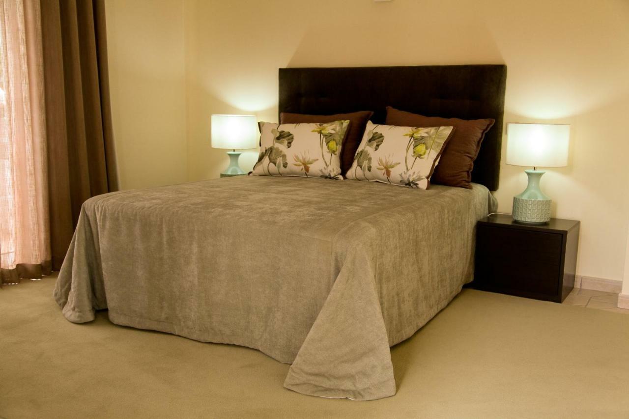 Charming Exceptional Golf In Algarve Villa