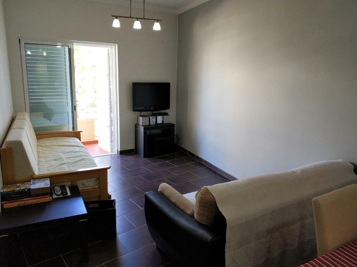 Downtown Apartment *