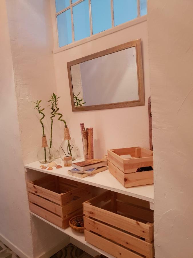 Old Charming House Homestay