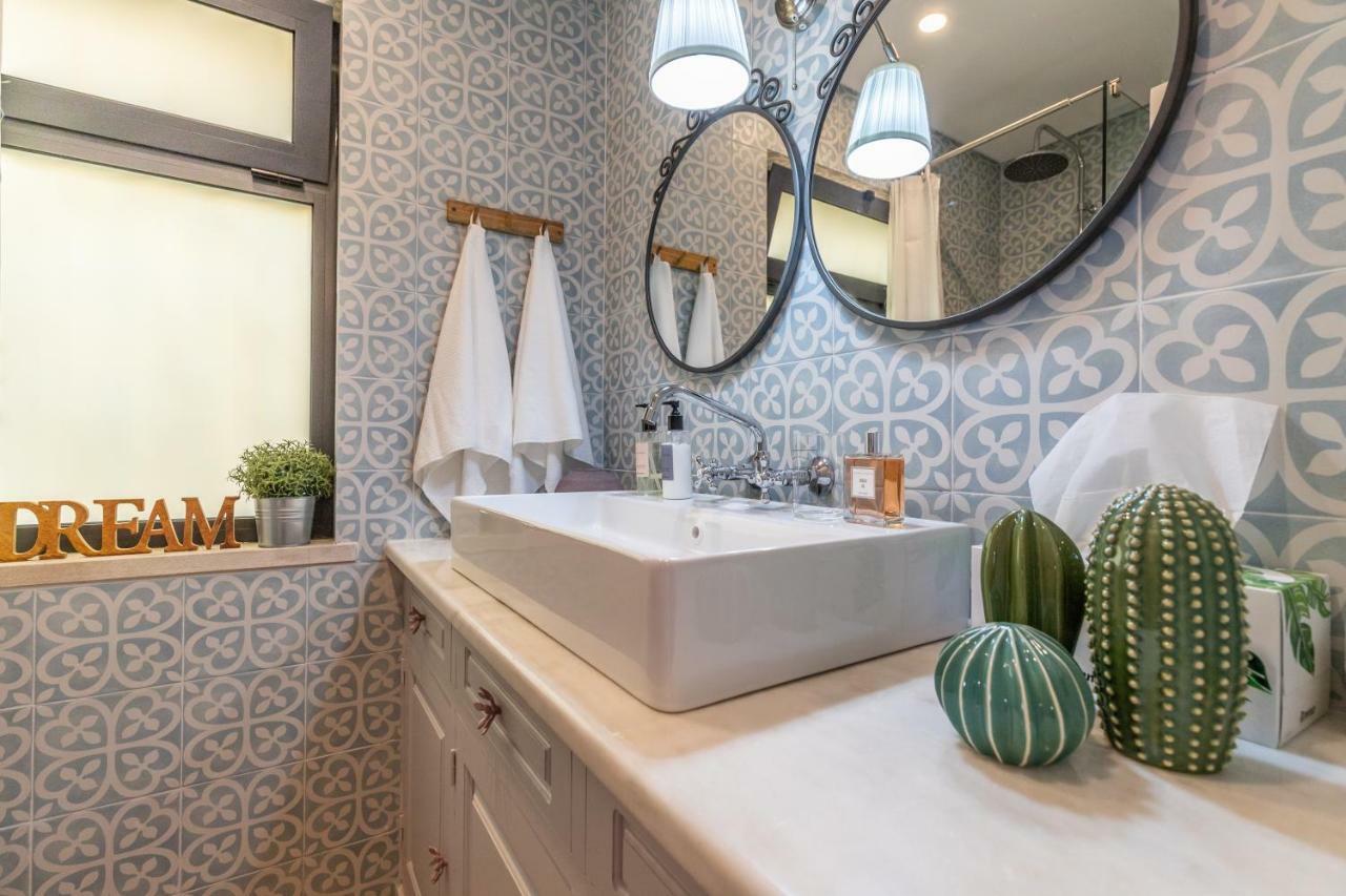 Downtown Apartment