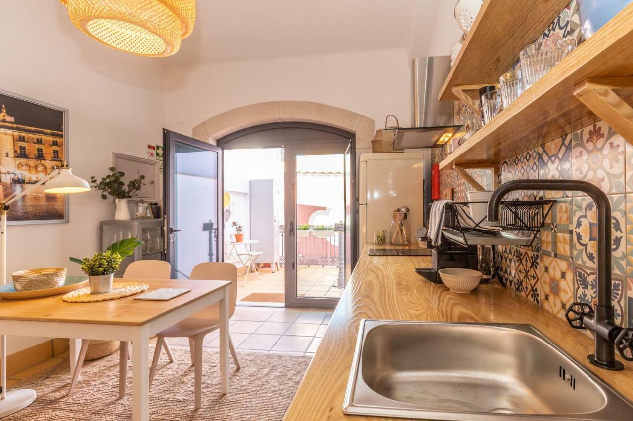 Downtown Apartment *