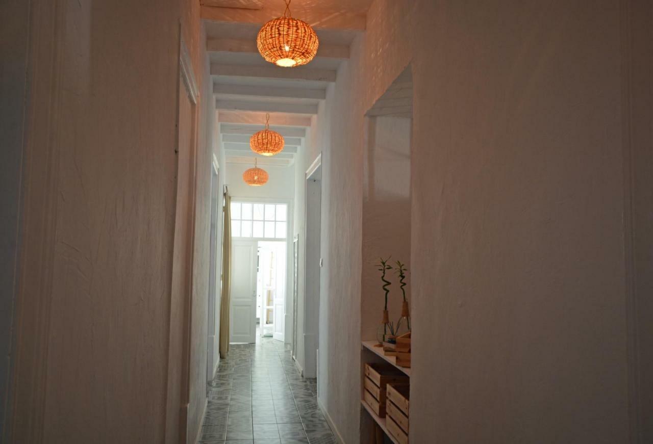 Old Charming House Homestay *
